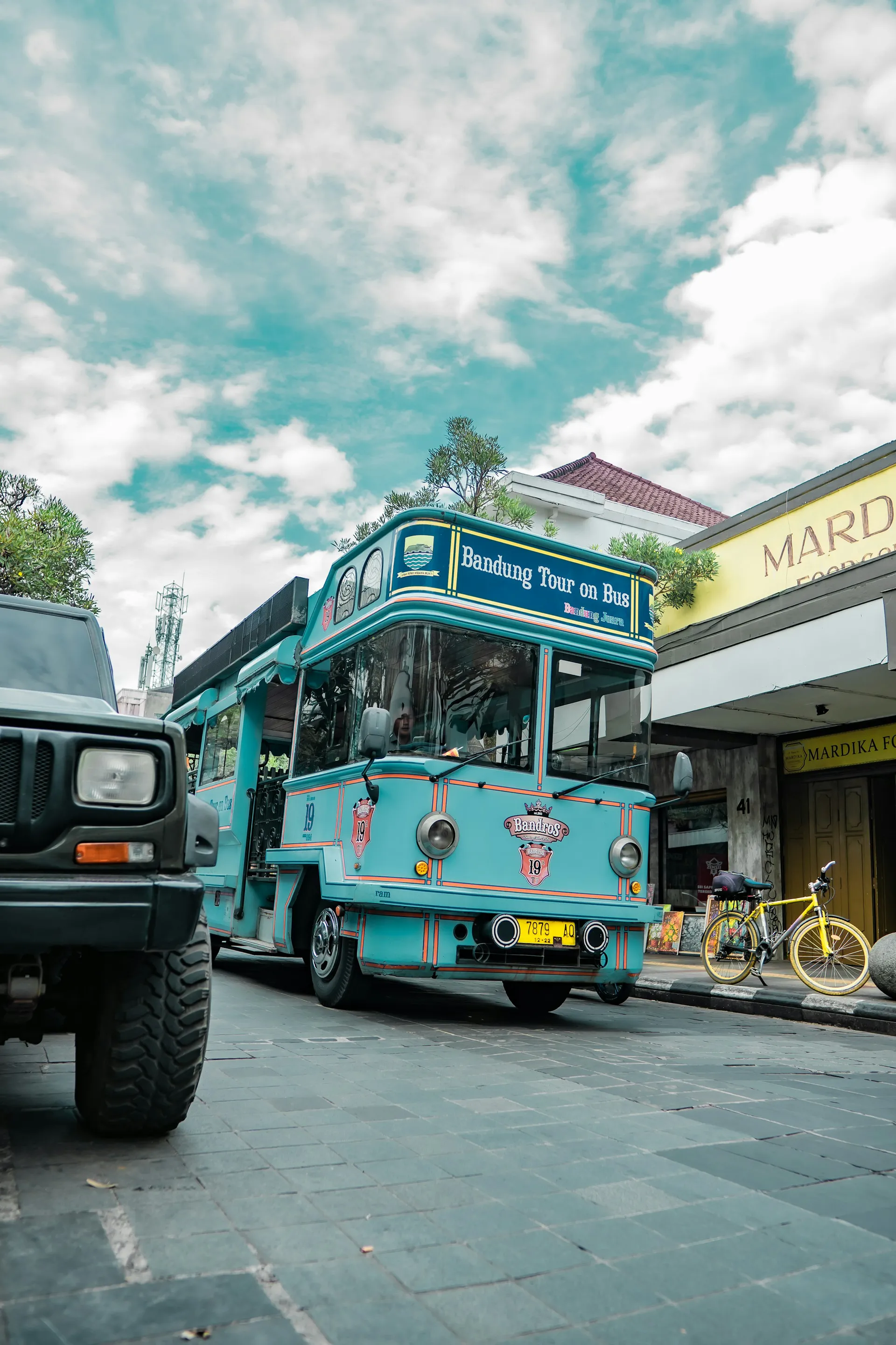 Bandung tour bus on Jalan Braga