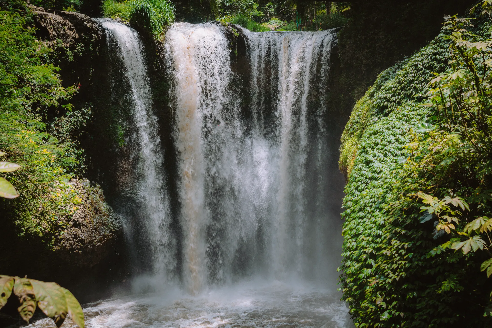 Waterfall in Lembang, West Java. Pexels.